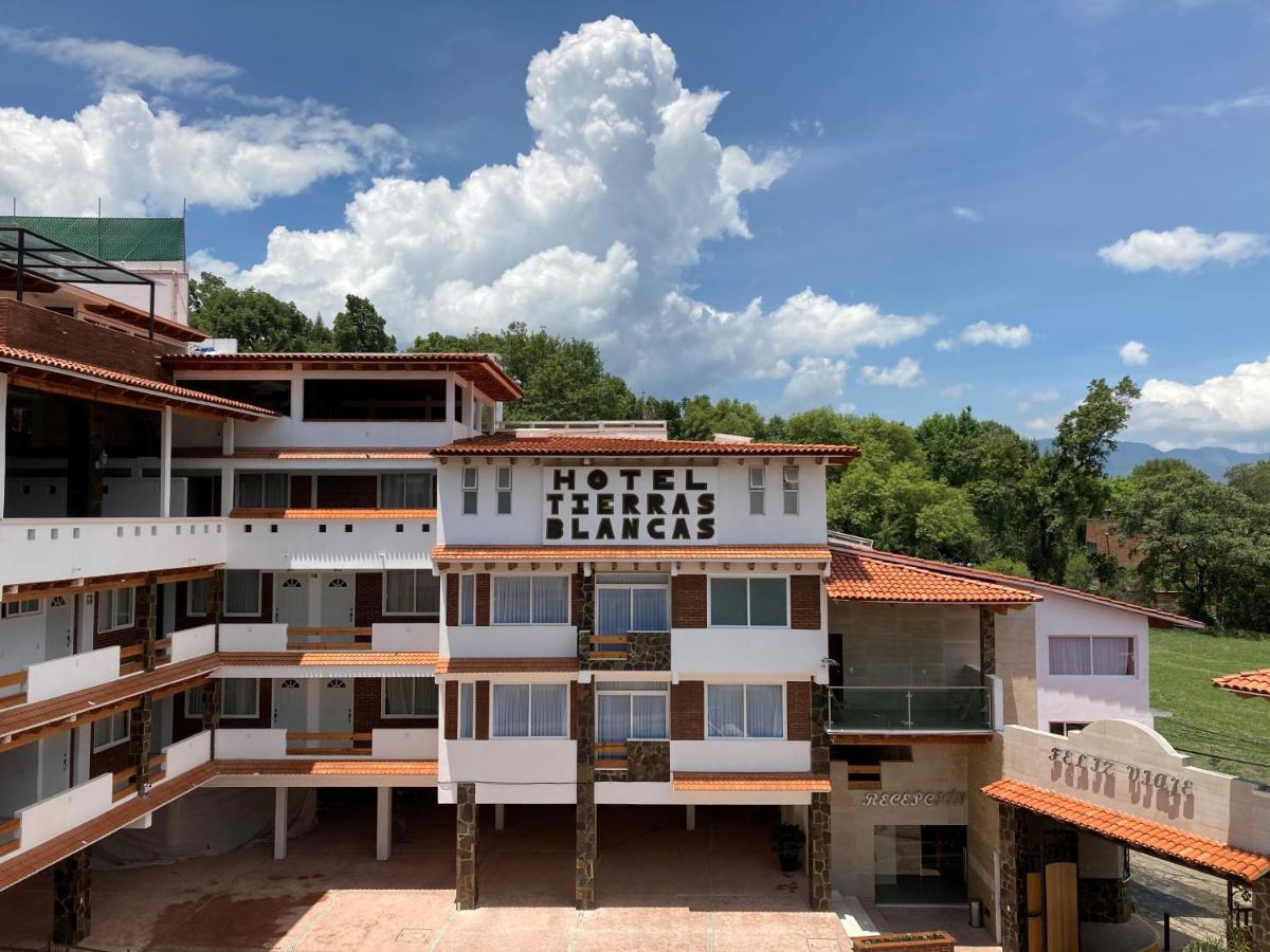 Hotel Tierras Blancas Valle de Bravo Εξωτερικό φωτογραφία