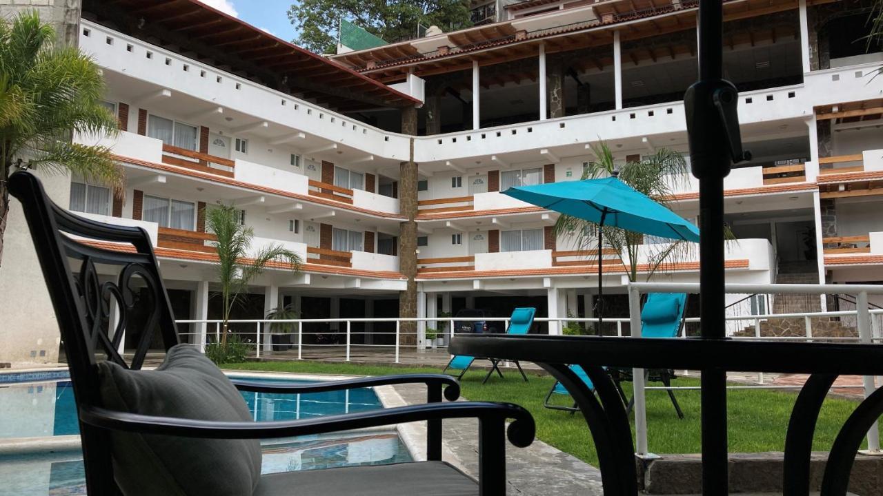 Hotel Tierras Blancas Valle de Bravo Εξωτερικό φωτογραφία